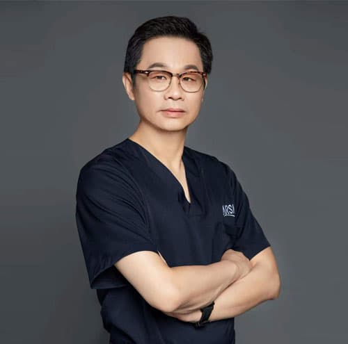 章宏伟