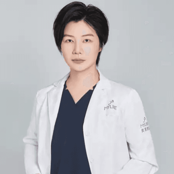 黄晔文