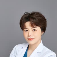 罗莉